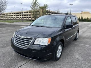 Chrysler 2010 Town and Country