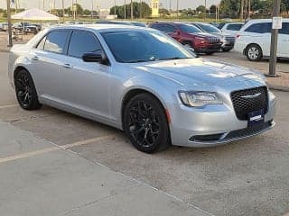 Chrysler 2019 300