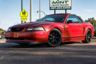 Ford 2000 Mustang