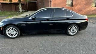 BMW 2011 5 Series