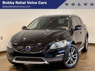 Volvo 2017 V60 Cross Country
