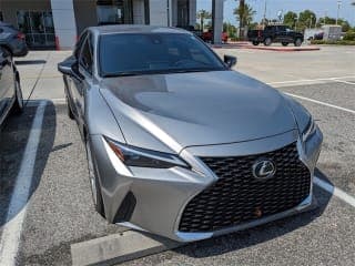 Lexus 2022 IS 300