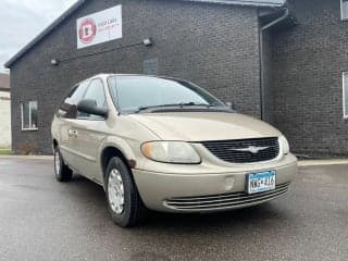 Chrysler 2002 Town and Country