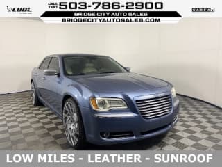 Chrysler 2011 300