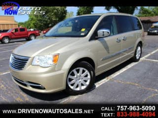Chrysler 2011 Town and Country