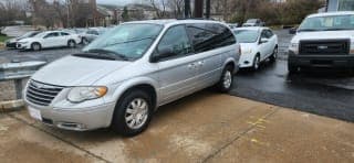 Chrysler 2005 Town and Country