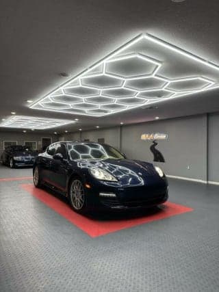 Porsche 2011 Panamera