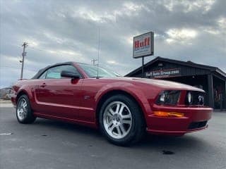 Ford 2006 Mustang