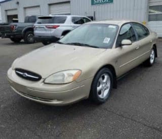 Ford 2000 Taurus