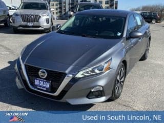 Nissan 2019 Altima