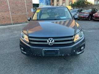 Volkswagen 2012 Tiguan