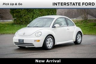 Volkswagen 2003 New Beetle