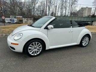 Volkswagen 2009 New Beetle