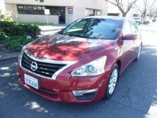 Nissan 2015 Altima