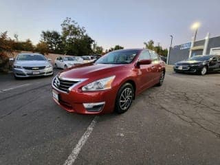 Nissan 2015 Altima