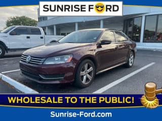 Volkswagen 2012 Passat