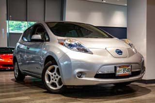 Nissan 2012 LEAF