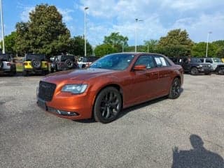 Chrysler 2021 300