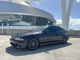 BMW 2001 M5