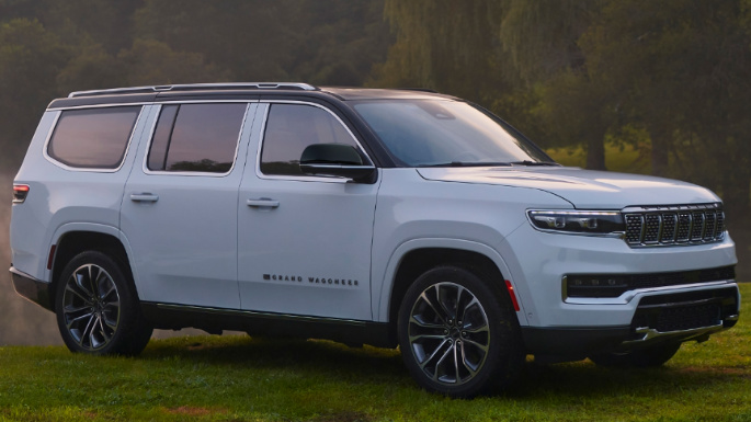 2023-jeep-grand-wagoneer-ext