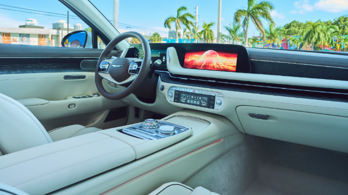 2023-genesis-g90-int