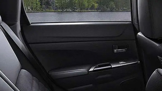 2020-mitsubishi-outlander-sport-image-9