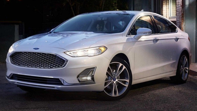 2020-ford-fusion-ext