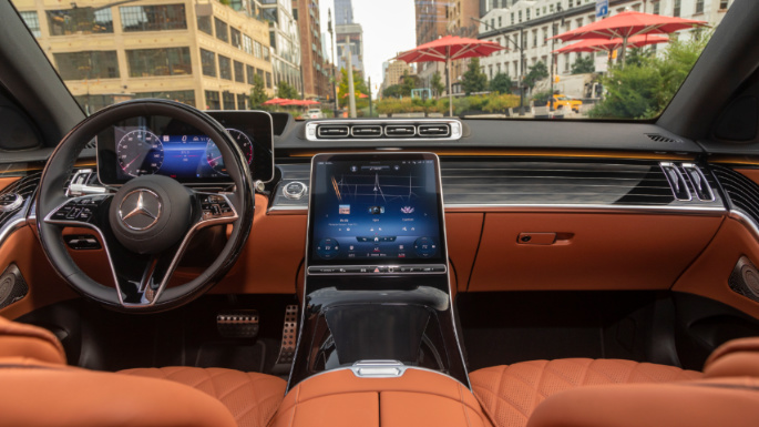 2022-mercedes-benz-s-class-safety-image