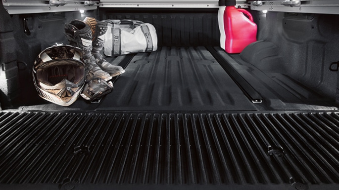 2020-nissan-titan-practicality-image