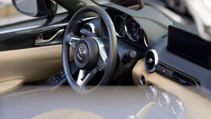 2025 Mazda MX-5 Miata Interior