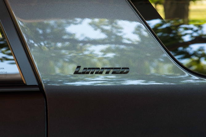 2019-toyota-4runner-image-13