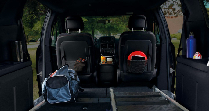 2019-dodge-grand-caravan-image-10