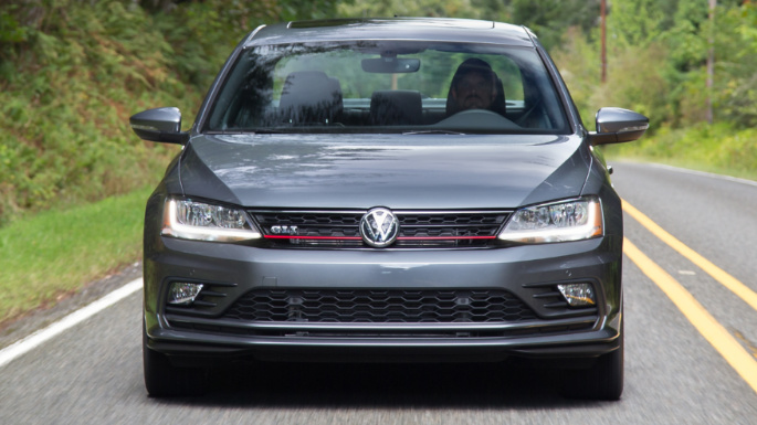 2017-volkswagen-jetta-value-image