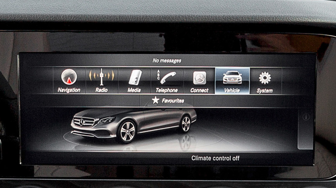 2017-mercedes-benz-e-class-image-11