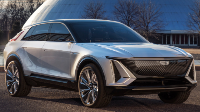 2023-cadillac-lyriq-ext