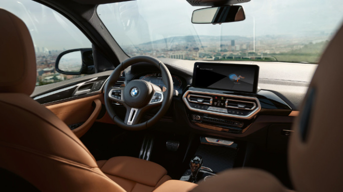 2023-bmw-x3-int