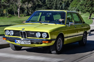 bmw5-series-1st-generation