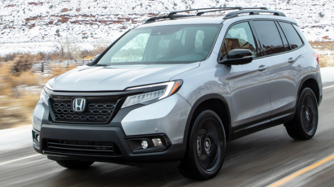 2020-honda-passport-driving-image