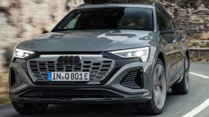 2023-audi-e-tron-driving image