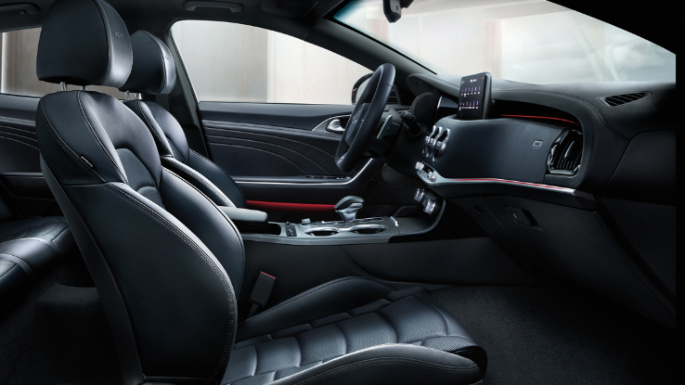 2022-kia-stinger-image-7