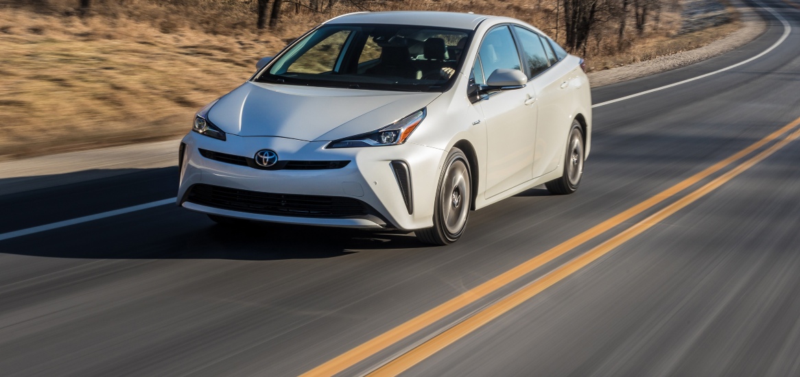 2019 Toyota Prius Review