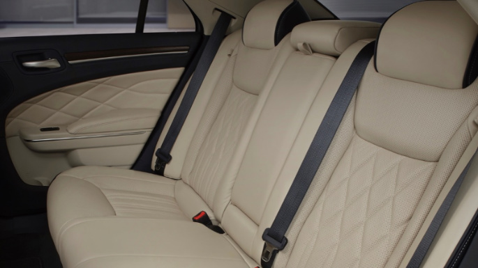 2021 Chrysler 300 Review Form and Function