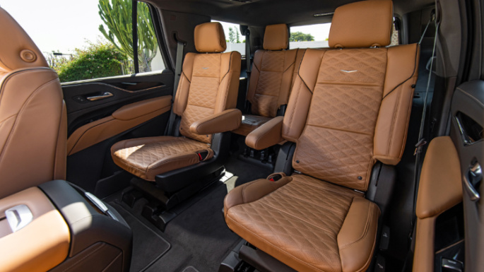 2021-cadillac-escalade-image-8