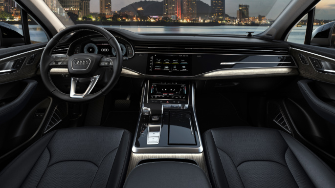 2025 Audi Q7 Interior