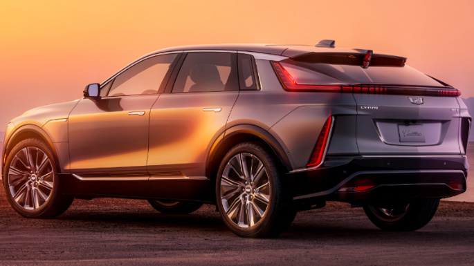 2024 Cadillac Lyriq Right Back Side (Overview)