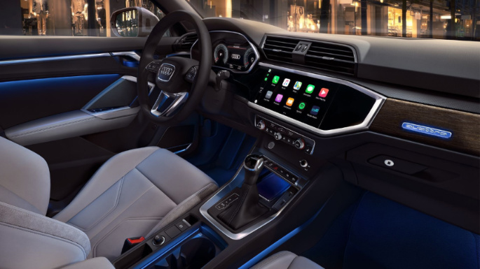 2021-audi-q3-int