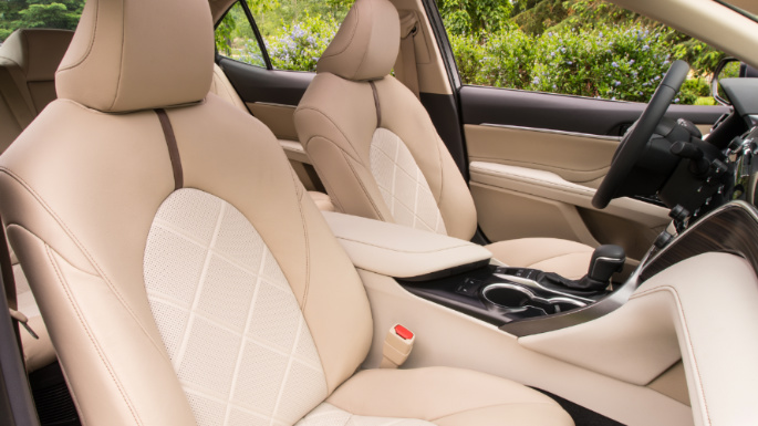 2018-toyota-camry-image-7