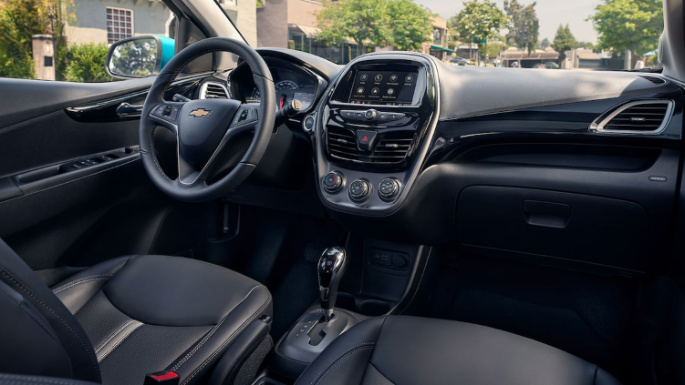 2021-chevrolet-spark-int