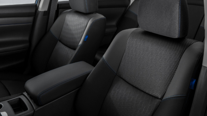 2017-nissan-altima-image-8