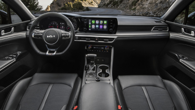 2023-kia-k5-int
